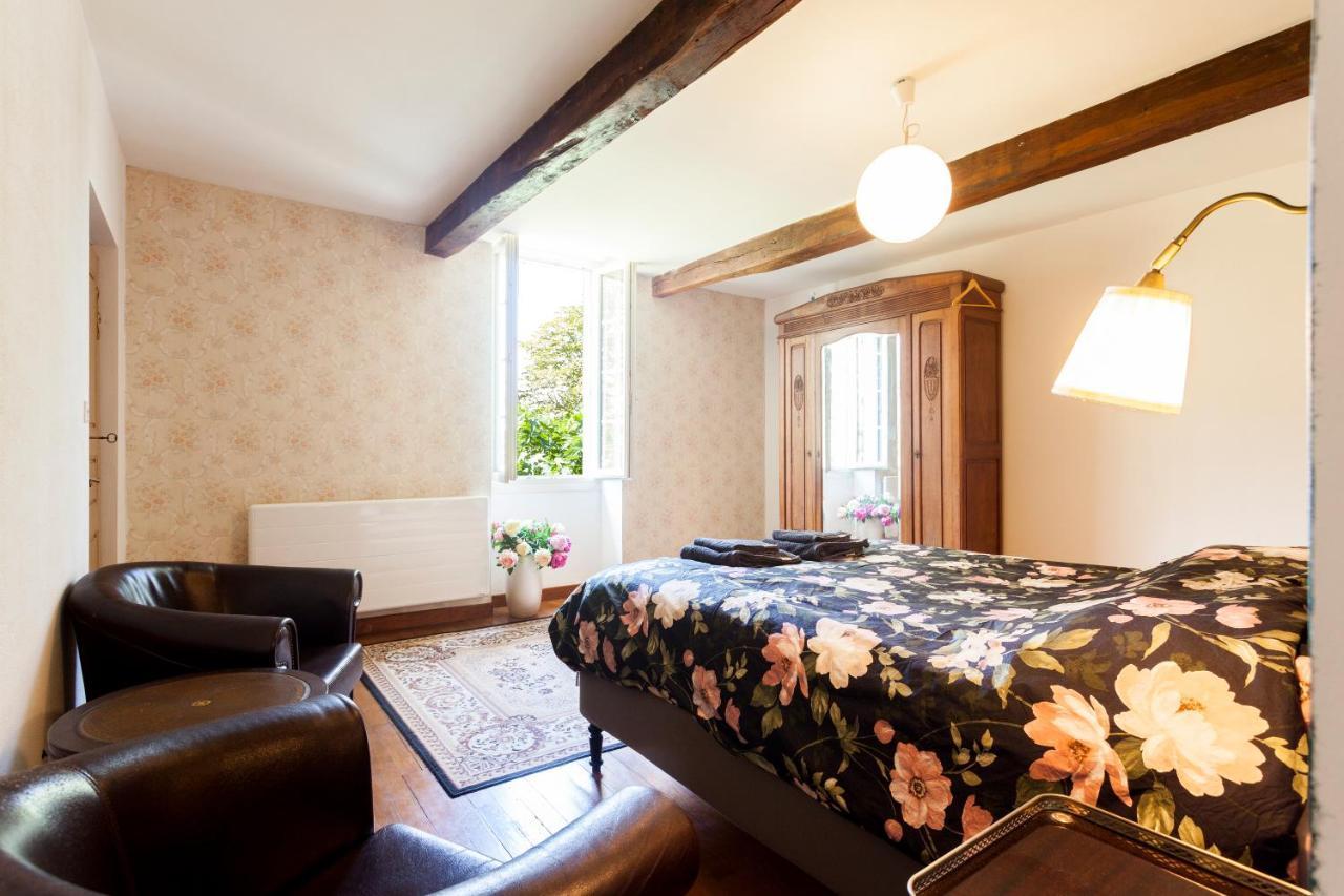 B&B Aux Petits Lardons Trie-sur-Baise Eksteriør bilde